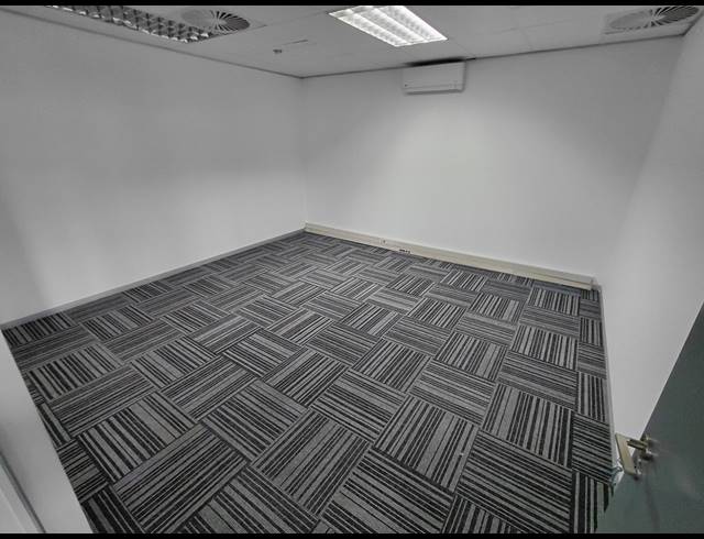 528M² OFFICE TO LET IN FOURWAYS